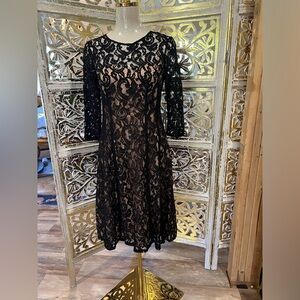 Black lace- nude over-lay Adrianna Papel NWT, size 6